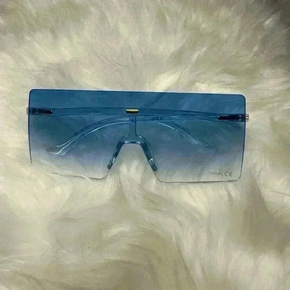 Blue Square Sunglasses - Picture 2 of 2